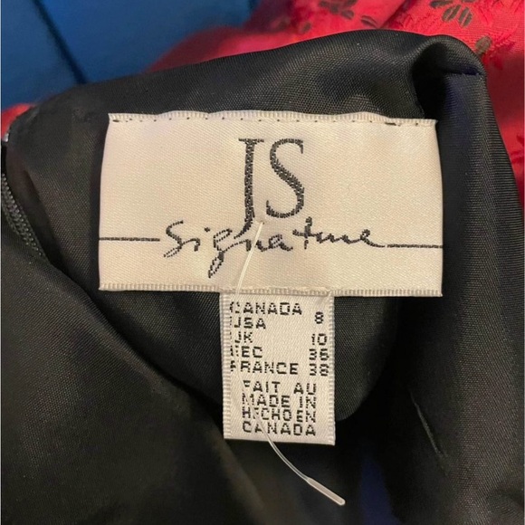 Fun formal dress with red top long black skirt never worn - Picture 4 of 4